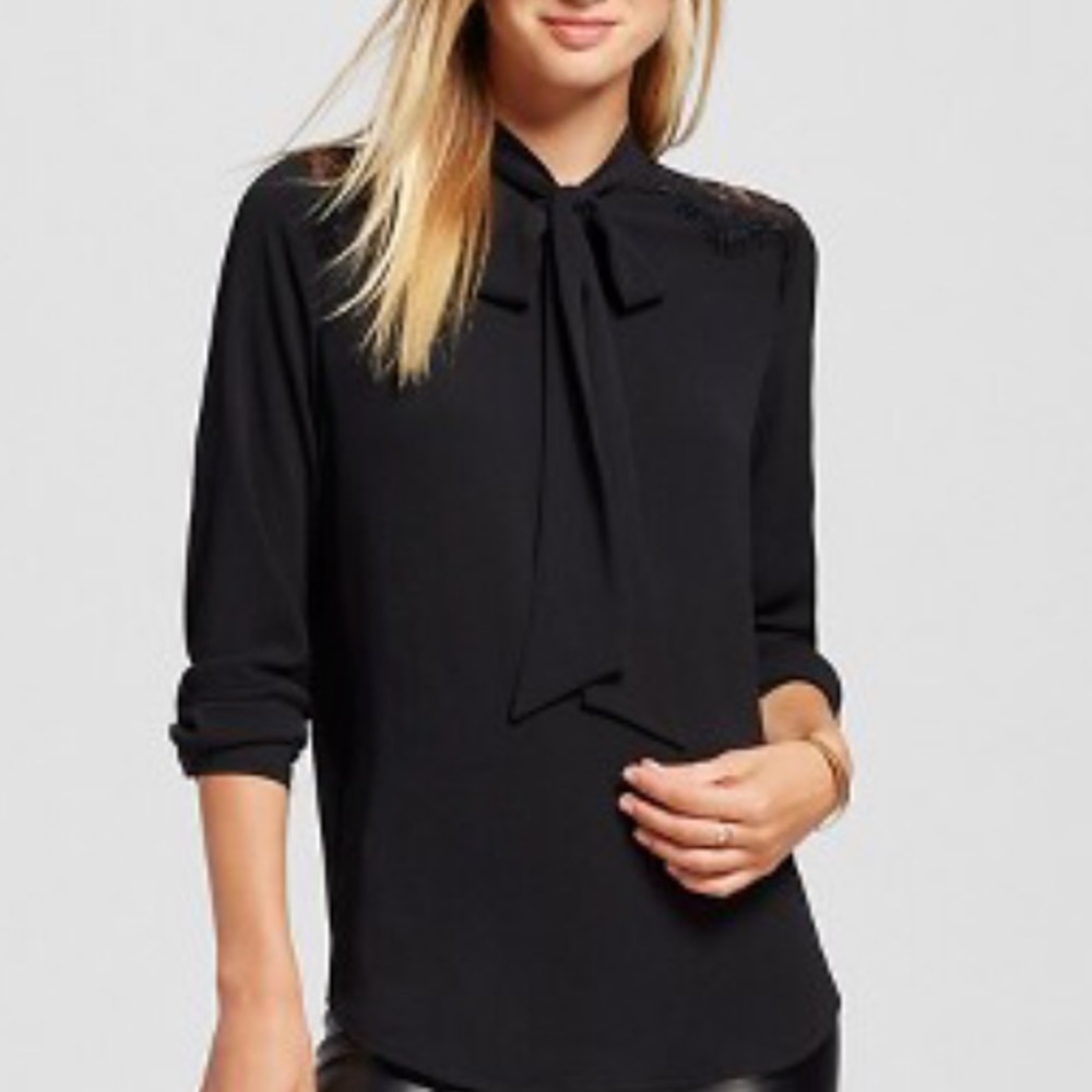 Women’s Long Sleeve Tie-Neck Blouse BlackS Mossimo